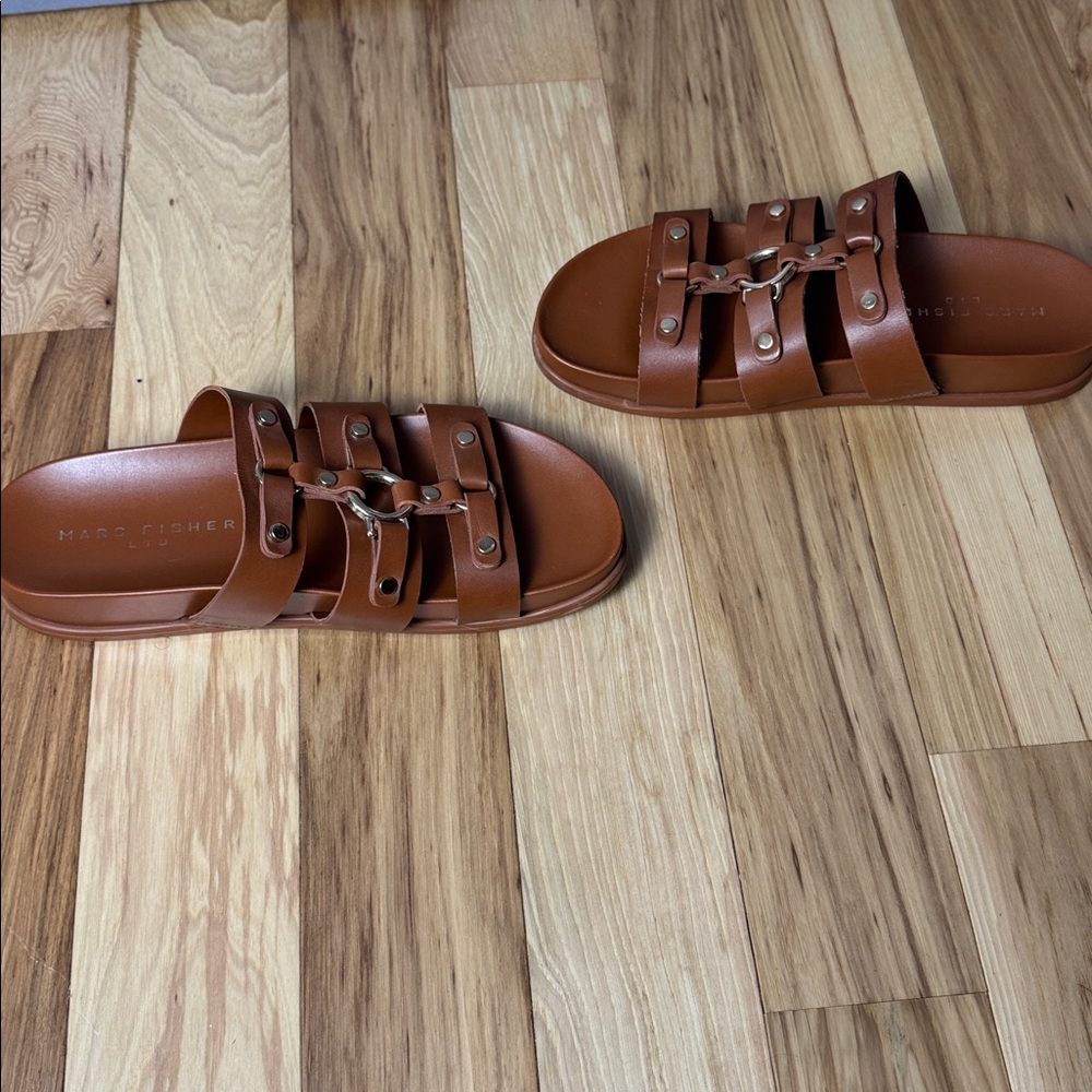Marc Fisher LTD Verity Sandal - Picture 6 of 8